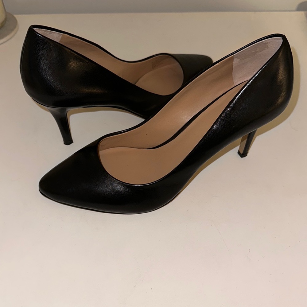 Comfortable 4 inch Pumps